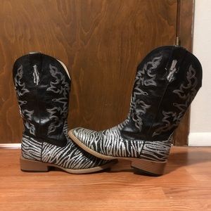 Women’s glitter zebra cowboy boots